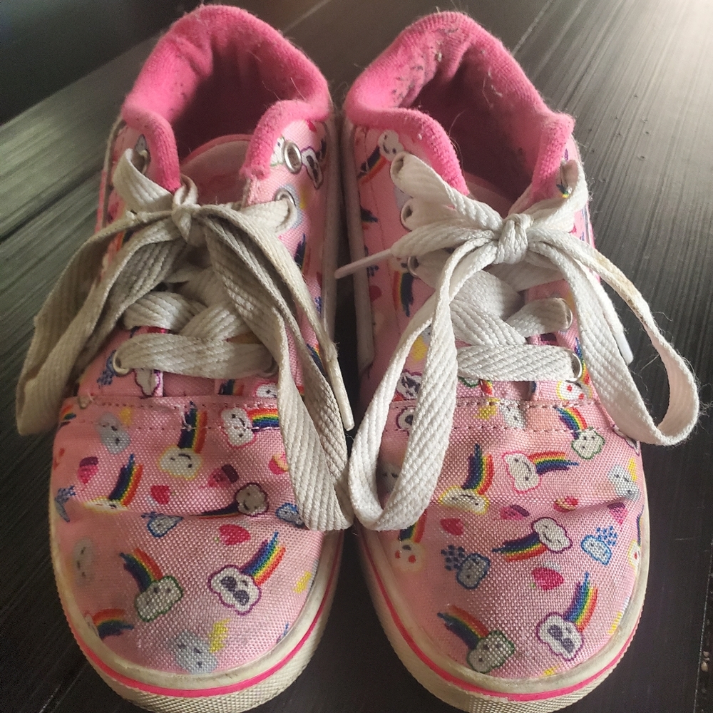 HEELYS ~ gently used shoe Youth Size 2